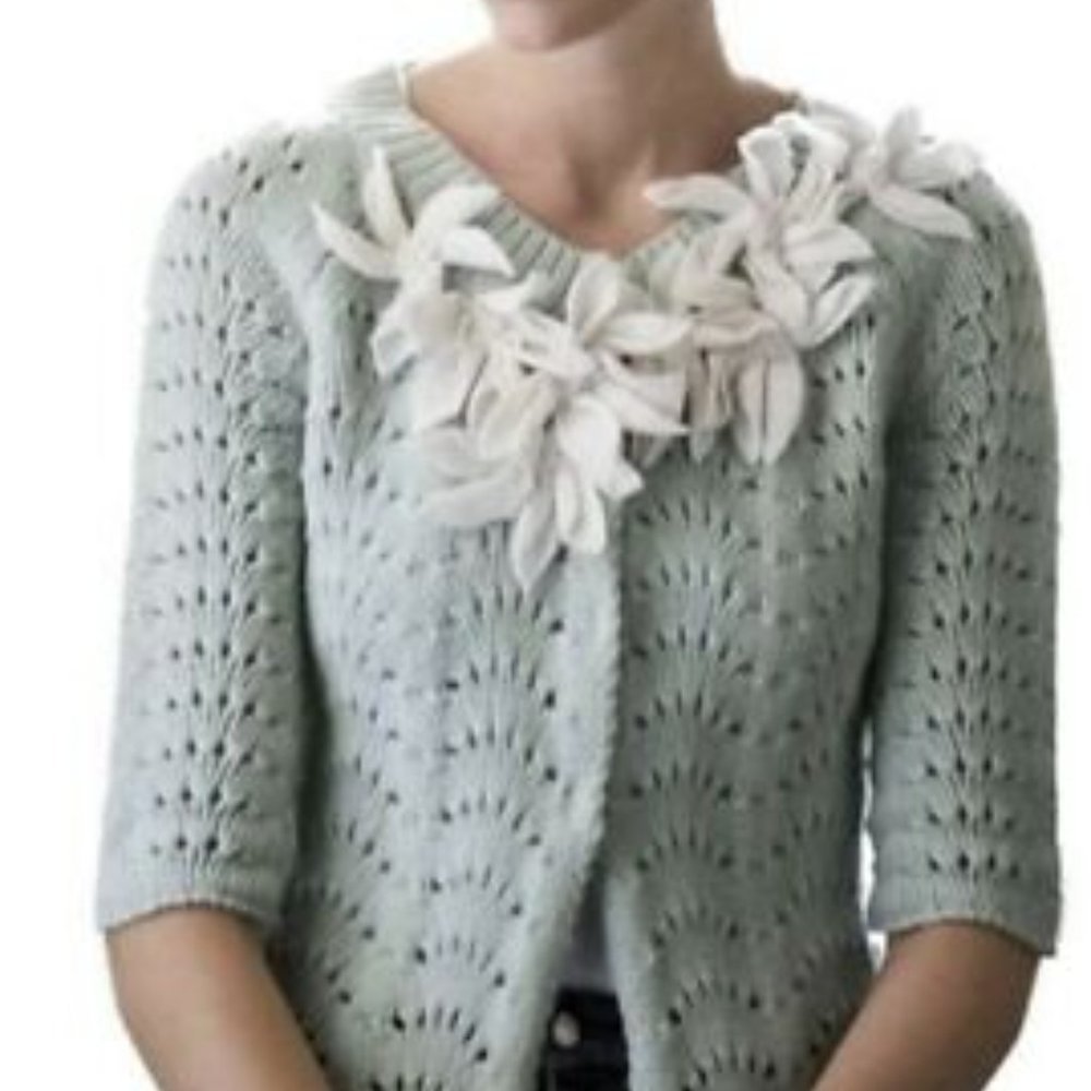 Anthropologie Field & Flower Star Flower Embellished Floral Cardigan Sweater, M